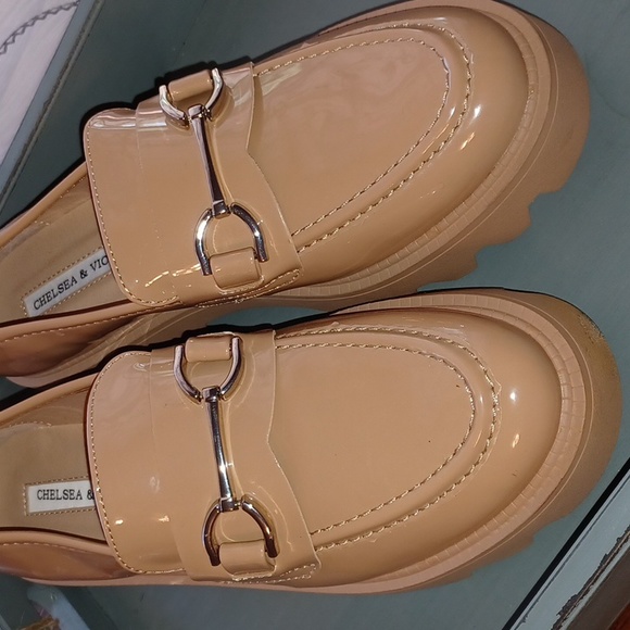 🎉👄Nude Platform Lug Sole Loafers🩷🎉 - Picture 4 of 4